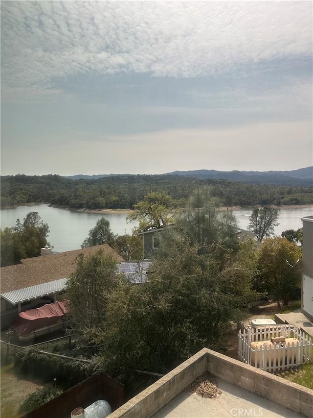 3105 E Beach Cir, Bradley, CA 93426 - property view of water
