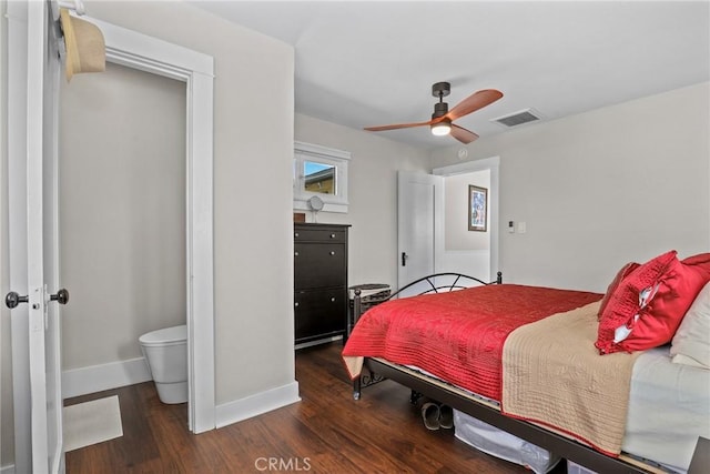 bedroom with ceiling fan, wood finished floors, visible vents, and baseboards