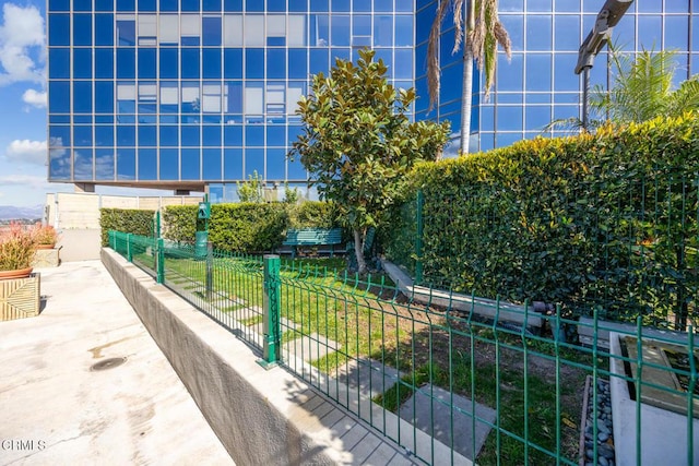 1100 Wilshire Blvd Unit 1808, Los Angeles, CA 90017 - view of property's community