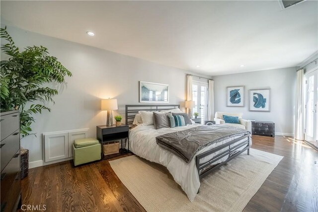 260 The Toledo, Long Beach, CA 90803 - bedroom featuring recessed lighting, visible vents, baseboards, and wood finished floors