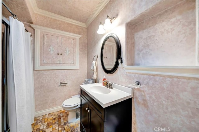 full bathroom featuring baseboards, crown molding, vanity, and toilet