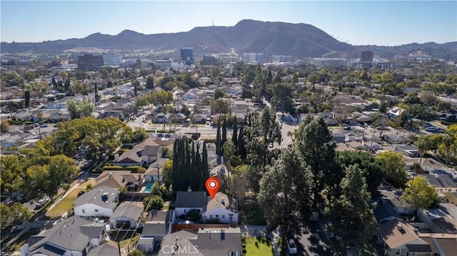 bird's eye view featuring a mountain view and a residential view