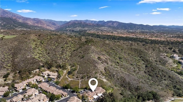 bird's eye view featuring a mountain view