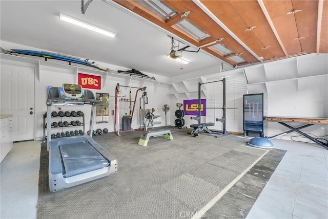 2480 Oak Ave, Corona, CA 92882 - garage featuring a garage door opener