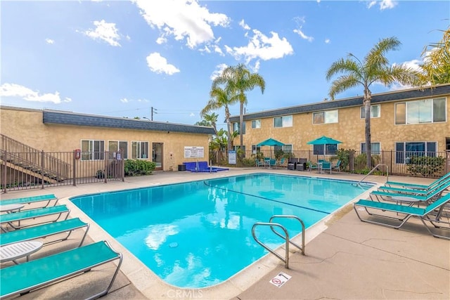 3535 Madison Ave, Unit San Diego, CA 92116 - community pool with fence and a patio