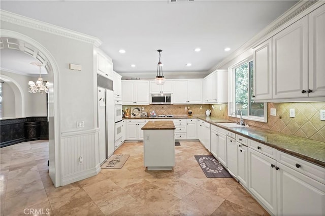 29123 Black Pine Way, Saugus, CA 91390 - photo 7