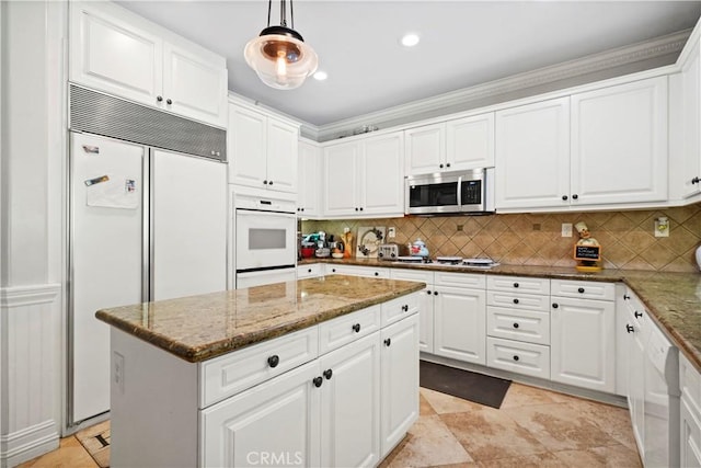 29123 Black Pine Way, Saugus, CA 91390 - photo 8