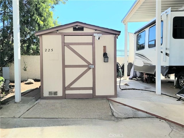 Listing photo 3 for 1295 S Cawston Ave, Hemet CA 92545