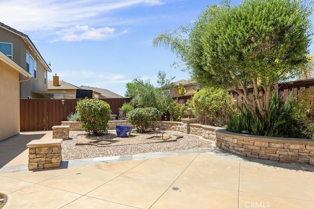 view of patio with a fenced backyard