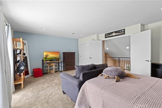 bedroom featuring carpet flooring