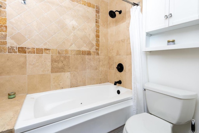 full bath with shower / bathtub combination with curtain and toilet