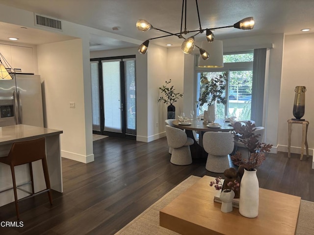 239 S Marengo Ave Unit 112, Pasadena, CA 91101 - dining area featuring dark wood-style flooring, recessed lighting, and a chandelier