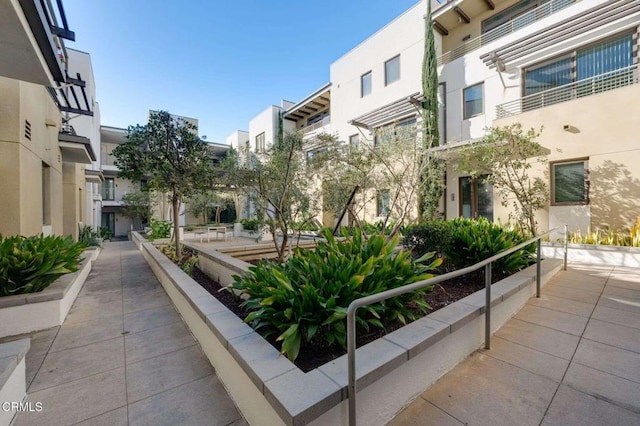239 S Marengo Ave Unit 112, Pasadena, CA 91101 - surrounding community