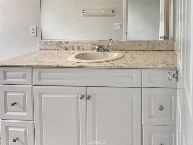3434 Presidio Ln, Perris, CA 92570 - bathroom with vanity