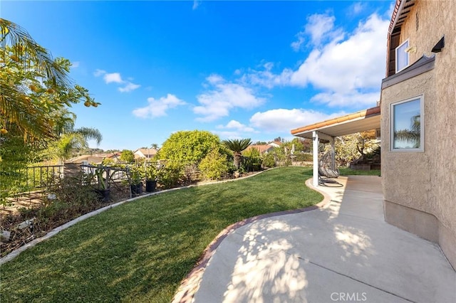 view of yard featuring a patio