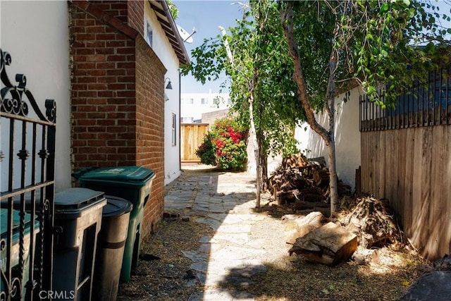 2749 E 17th St, Oakland, CA 94601 - view of patio