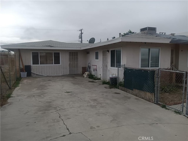 Listing photo 2 for 0 E 5th St, Highland CA 92346