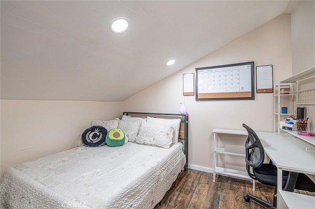 bedroom with lofted ceiling, baseboards, recessed lighting, and wood finished floors