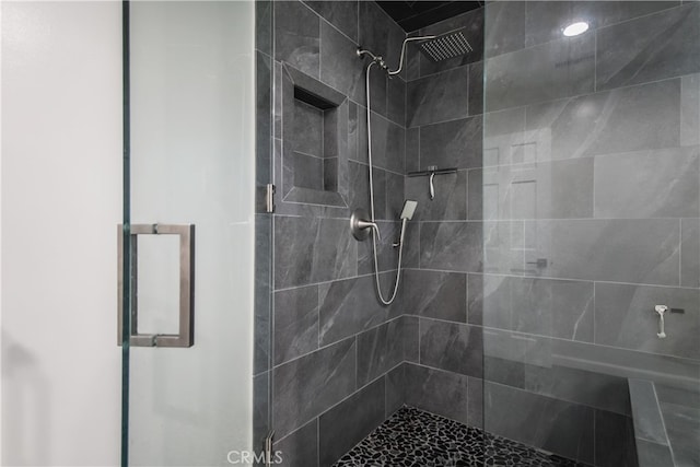 6 Bronco Ln, Bell Canyon, CA 91307 - full bathroom with a stall shower