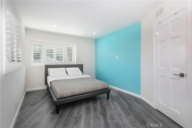 6 Bronco Ln, Bell Canyon, CA 91307 - bedroom featuring wood finished floors, visible vents, recessed lighting, and baseboards