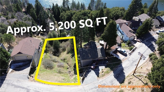 Listing photo 3 for 402 Darfo Dr, Crestline CA 92325