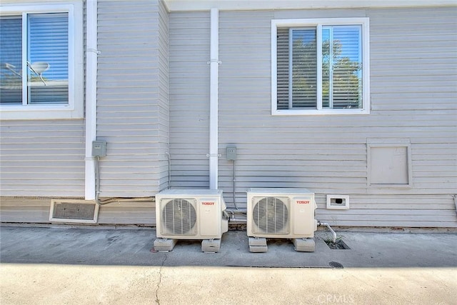 view of patio / terrace with ac unit