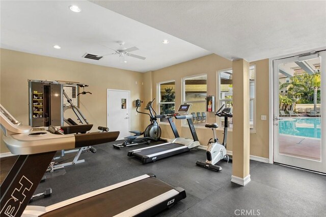 gym featuring recessed lighting, visible vents, ceiling fan, and baseboards