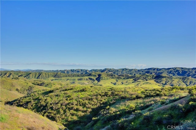 bird's eye view featuring a mountain view