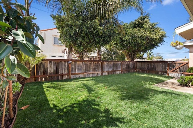 view of yard with fence