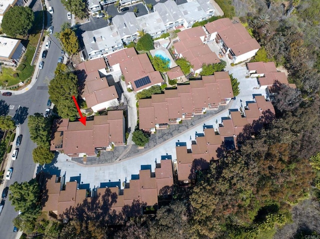 birds eye view of property featuring a residential view