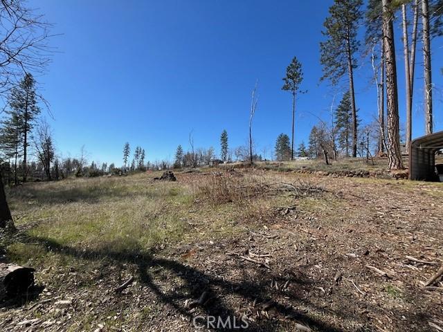 5801 Thoreau Ln, Paradise, CA 95969