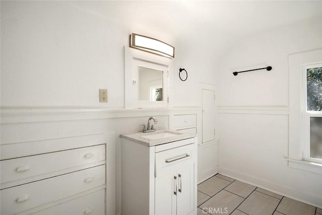 bathroom with vanity