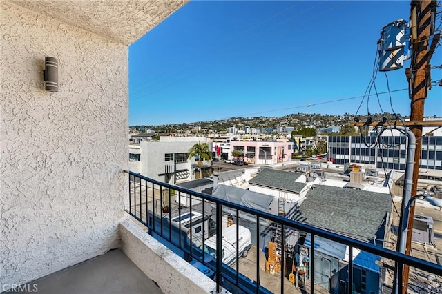 660 N Sweetzer Ave Unit 302, West Hollywood, CA 90048 - view of balcony
