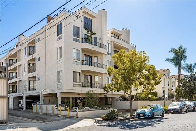660 N Sweetzer Ave Unit 302, West Hollywood, CA 90048 - view of apartment building / complex