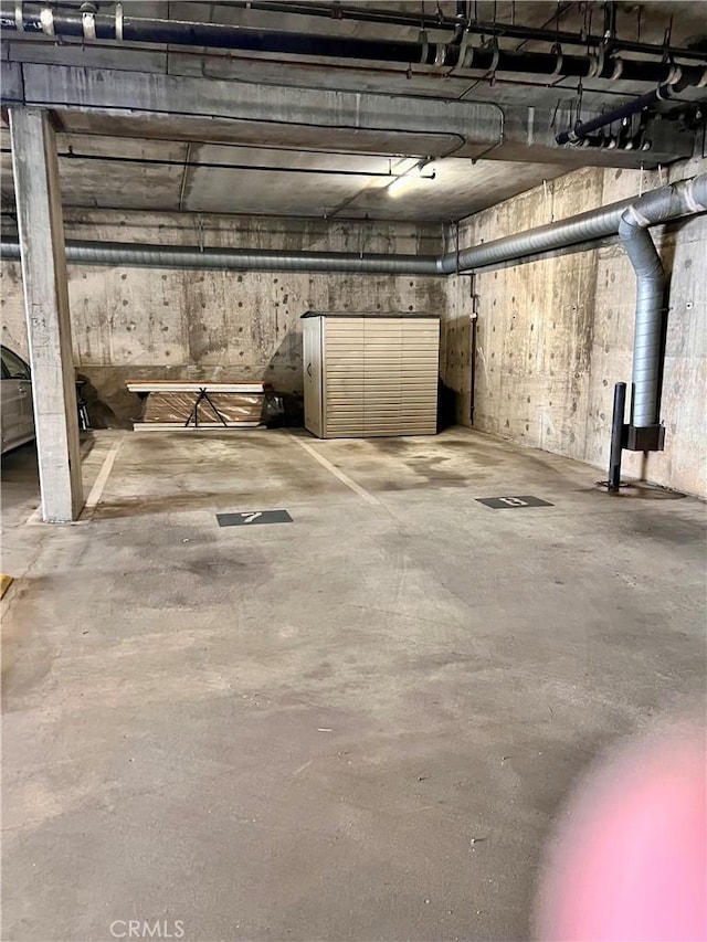 660 N Sweetzer Ave Unit 302, West Hollywood, CA 90048 - view of parking garage