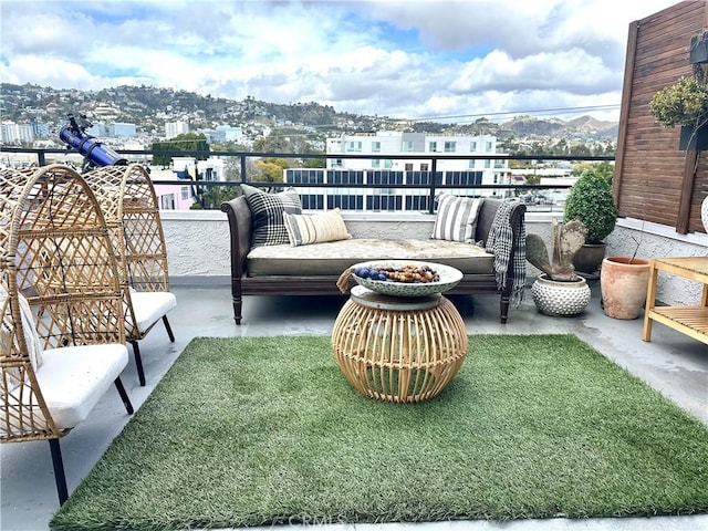 balcony featuring an outdoor living space