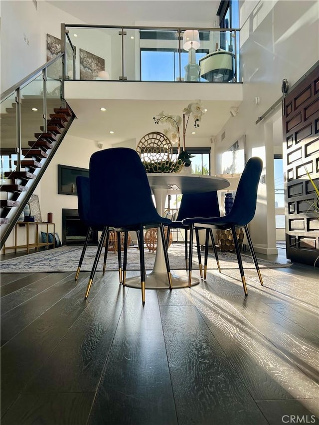 660 N Sweetzer Ave Unit 302, West Hollywood, CA 90048 - lobby with a towering ceiling and stairs