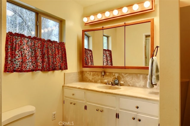 bathroom with vanity