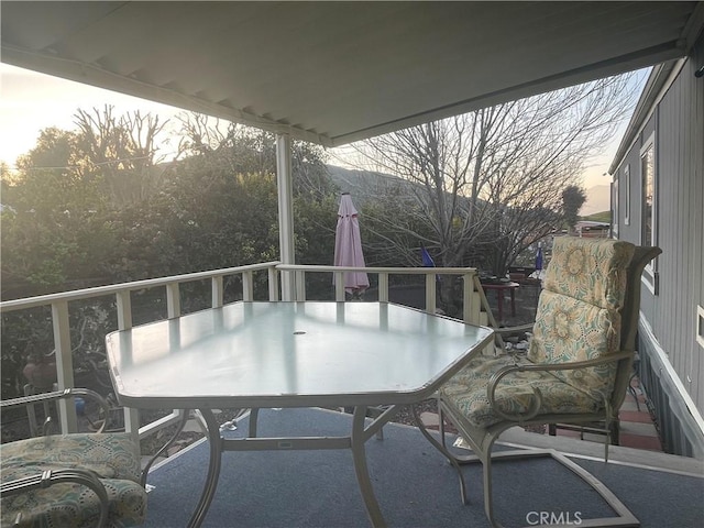 balcony with outdoor dining space