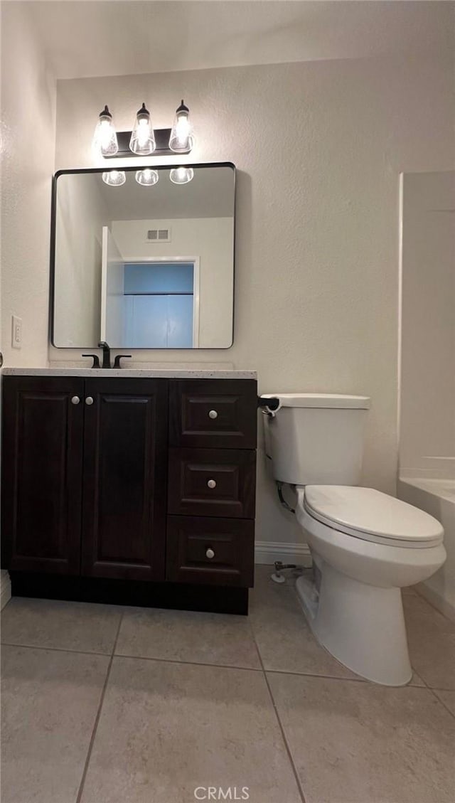 25885 Trabuco Rd Unit 271, Lake Forest, CA 92630 - full bath featuring tile patterned floors and vanity