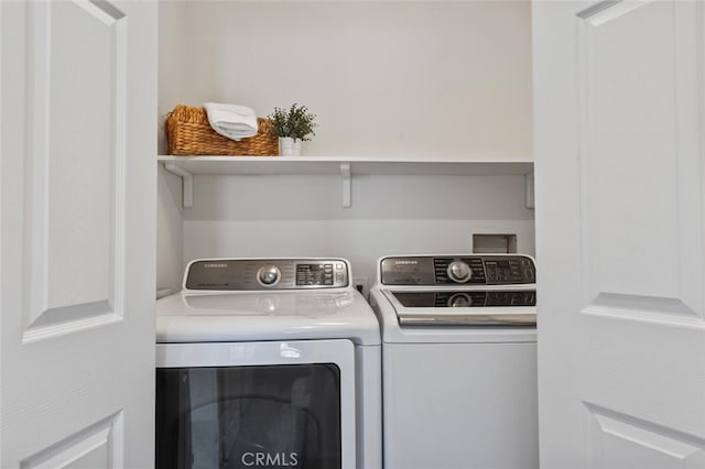 27139 Saddlepeak Trl, Valencia, CA 91354 - washroom featuring washing machine and dryer and laundry area