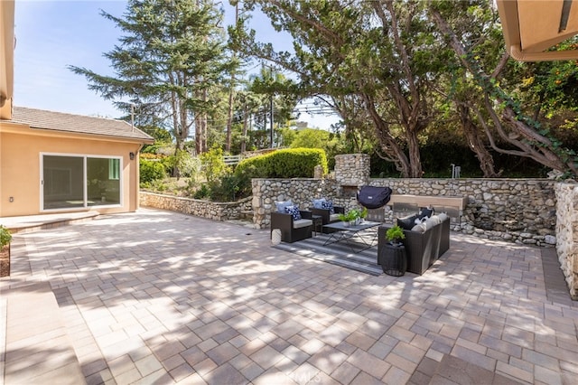 view of patio featuring an outdoor living space