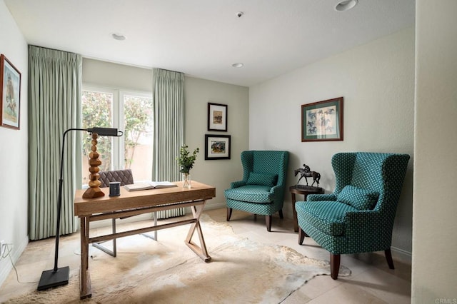 office featuring baseboards