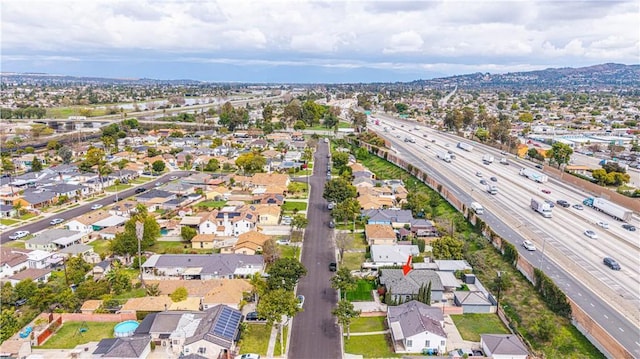 bird's eye view with a residential view