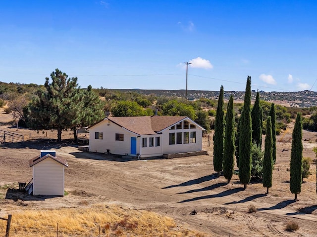 exterior space featuring fence