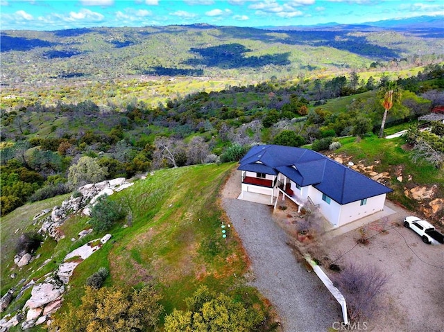 bird's eye view with a mountain view