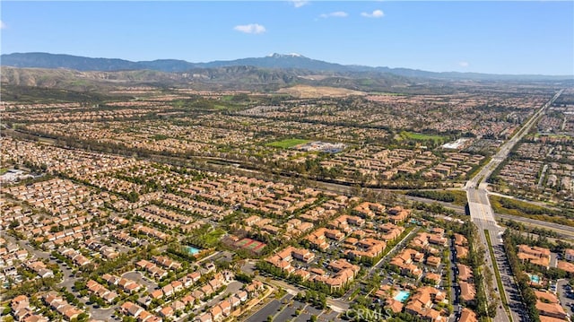 bird's eye view featuring a mountain view and a residential view