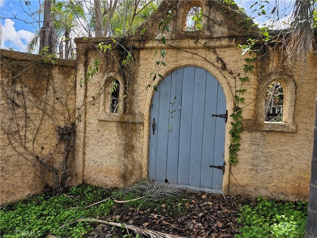 view of outdoor structure