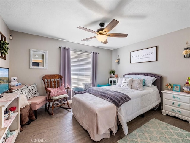 20312 Eyota Rd, Apple Valley, CA 92308 - bedroom featuring wood finished floors and ceiling fan