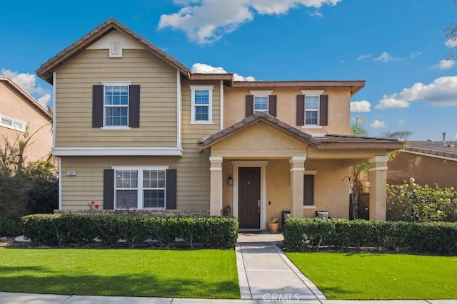 view of front of house featuring a front yard